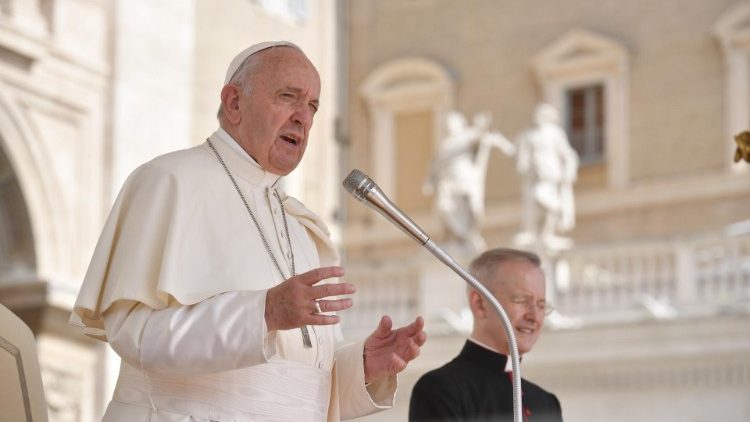 Papież: katechezy stanowią duchowe serce nauczania papieskiego