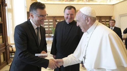 Papst empfängt slowenischen Ministerpräsidenten Šarec