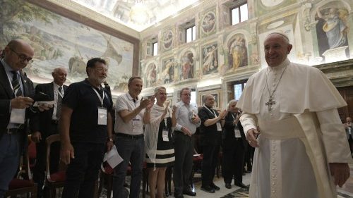 Papst: Schiffsseelsorger erhalten selbe Befugnisse wie Missionare der Barmherzigkeit