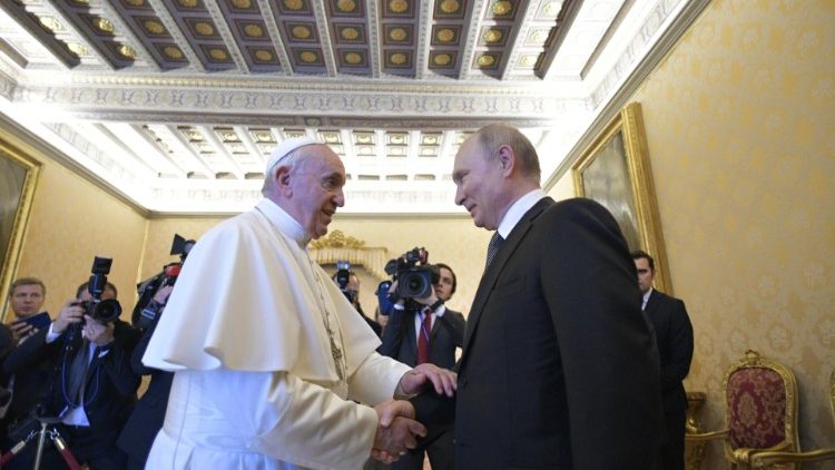 البابا فرنسيس يستقبل الرئيس الروسي بوتين 4 تموز يوليو 2019