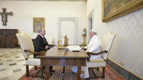 Pope receives Russian president in audience