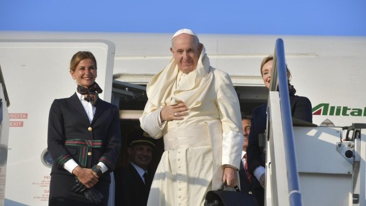 Pope Francis departs for his Apostolic Journey to Mozambique, Madagascar and Mauritius