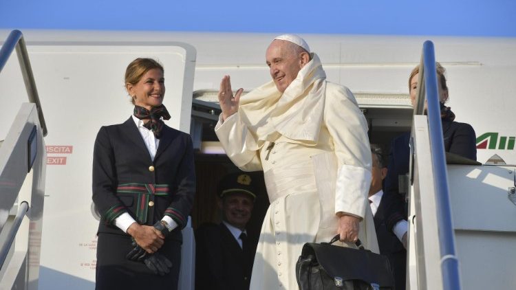 Påven går på flyget - hans 31:a apostoliska resa har inletts