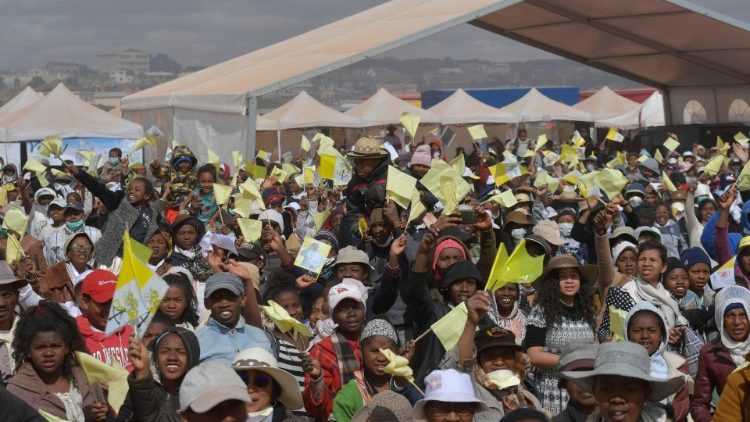 马达加斯加信徒参与教宗主持的弥撒