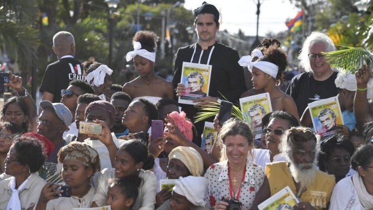 Viagem Apostólica do Papa Francisco a Moçambique, Madagascar e Mauricio - Visita ao Santuário de Padre Laval