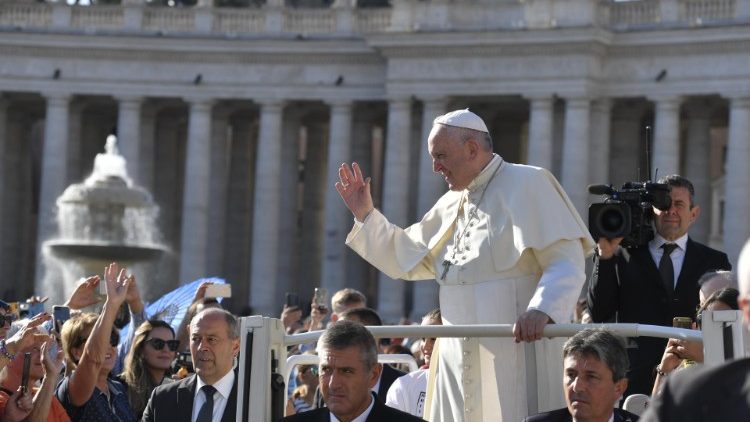 Папа Францикс на генералната аудиенция