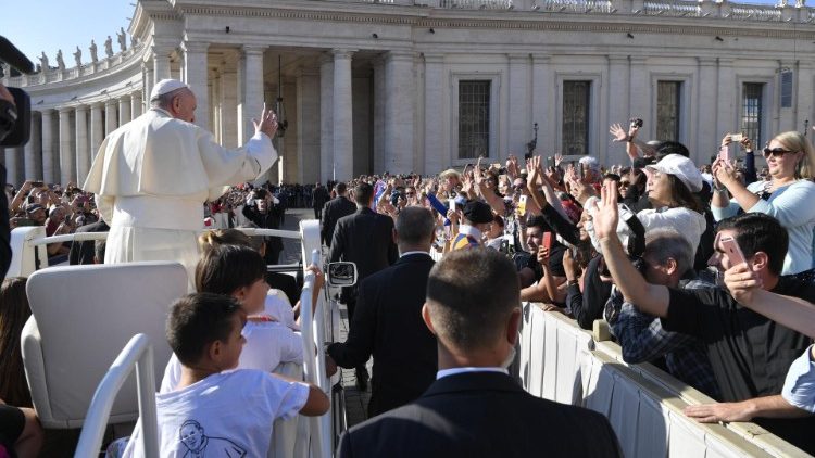 Papa Françesku gjatë audiencës sё përgjithshme, 11 shtator 2019, nё Sheshin e Shёn Pjetrit