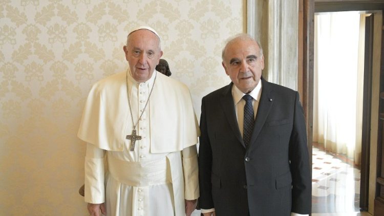 Maltas Präsident George William Vella traf Papst Franziskus 2019 im Vatikan