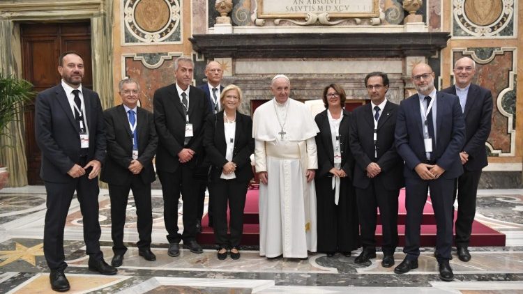 Pope Francis with the members of the Italian Union of the Catholic Press