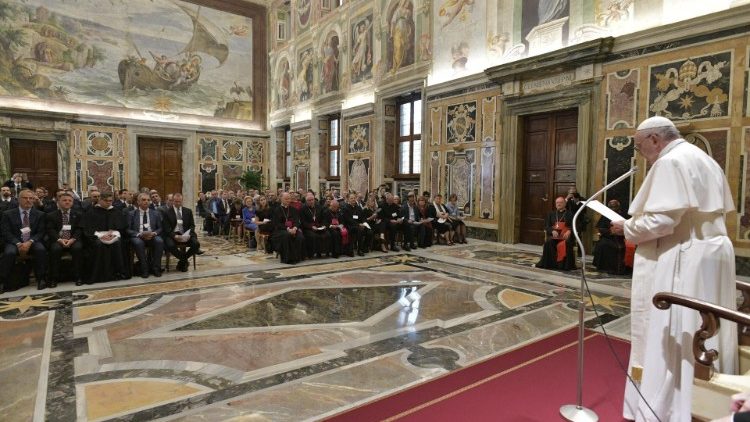 خطاب البابا إلى المشاركين في ندوة بعنوان: الخير العام في العصر الرقمي