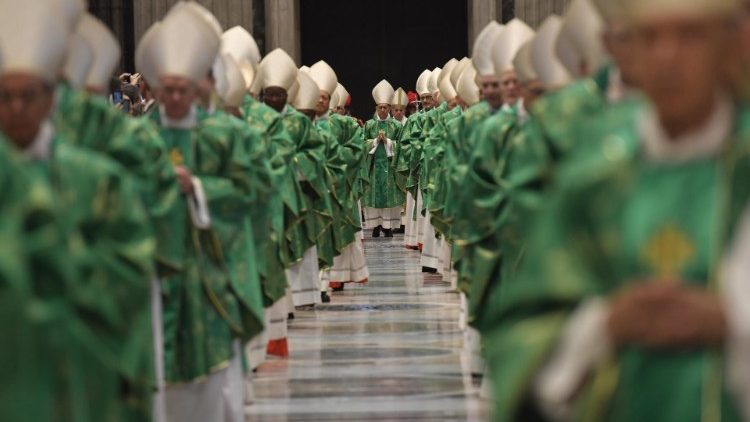 Missa de abertura do Sínodo dos Bispos