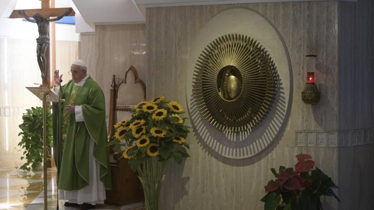 Papa Franjo tijekom mise u Domu svete Marte; 8. listopada 2019.