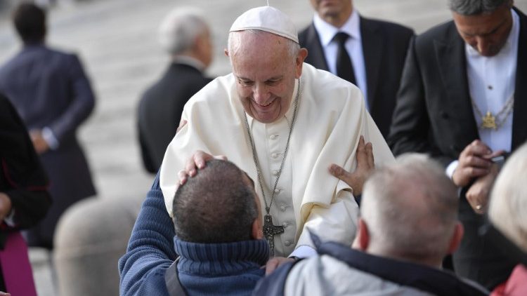Papa Franjo s vjernicima na općoj audijenciji; Trg svetoga Petra, 30. listopada 2019.