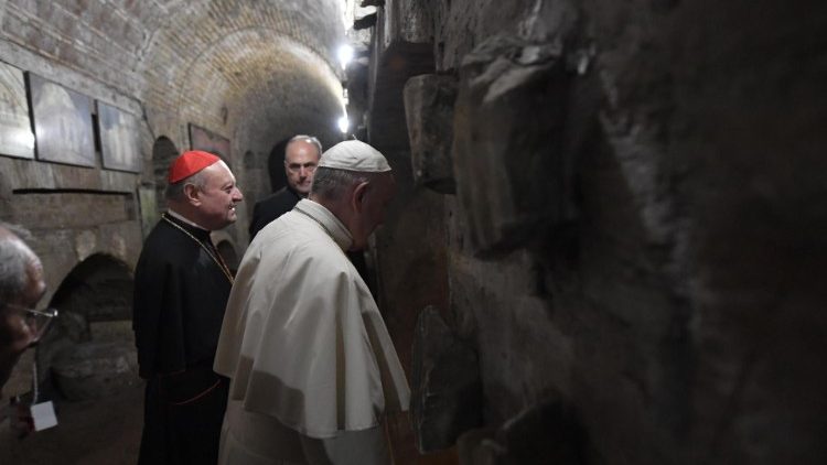 2019.11.02 Santa Messa nella Commemorazione dei defunti Catacombe di Priscilla in via Salaria