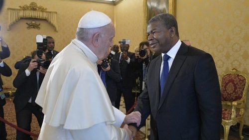 Папа встретился с президентом Республики Ангола