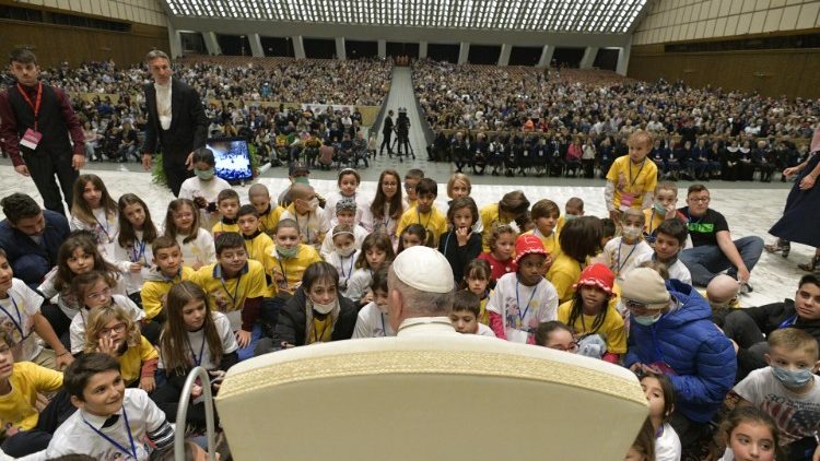 Popiežiaus audiencija Šventojo Sosto pediatrinės ligoninės Romoje „Bambino Gesù“ bendruomenei