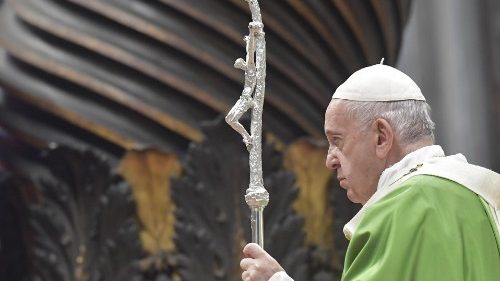 Il Papa: i poveri ci facilitano l’accesso al Cielo. Accogliere il loro grido