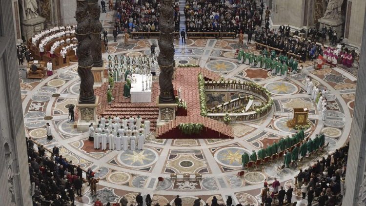 البابا فرنسيس مترئسا القداس الإلهي لمناسبة الاحتفال باليوم العالمي للفقراء 17 تشرين الثاني 2019