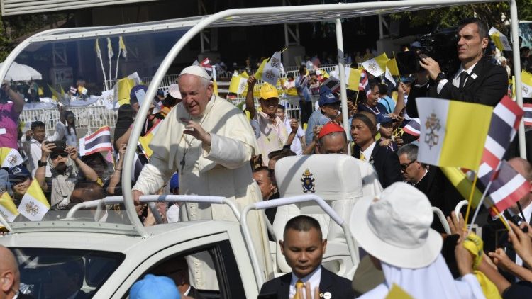 Um dos momentos da visita do Papa Francisco à Tailândia