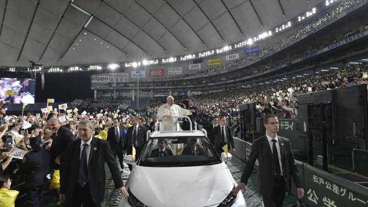 2019.11.25 Viaggio Apostolico in Thailandia e Giappone Santa Messa nel Tokyo Dome