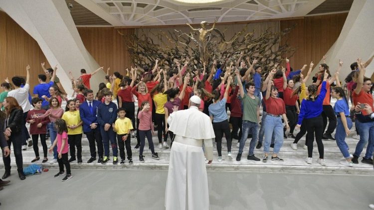Pope Francis meeting participants in the “I Can” Children’s Global Summit.