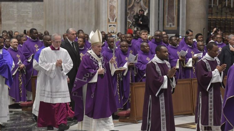 Le Pape François lors de la messe en rite congolais le 1er décembre 2019 en la Basilique Saint Pierre