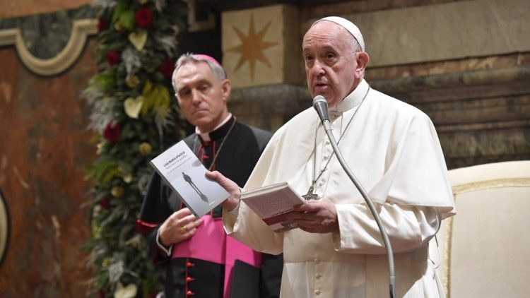 Pope Francis' Christmas greeting to Roman Curia