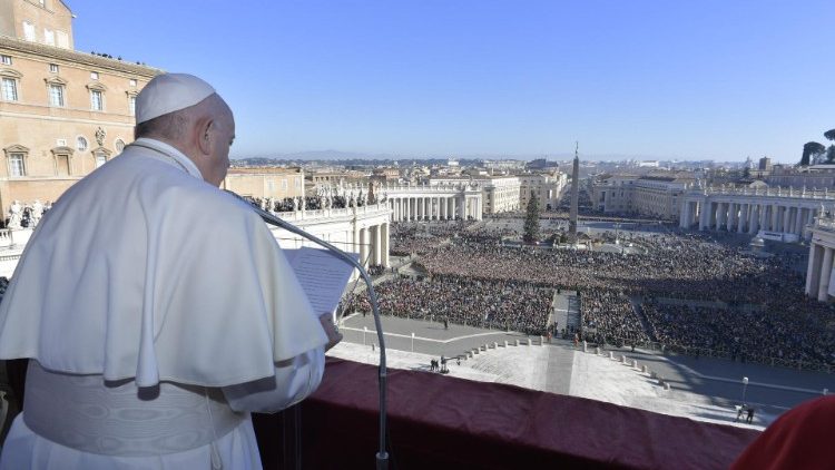 رسالة البابا فرنسيس إلى مدينة روما والعالم لمناسبة عيد الميلاد 25 كانون الأول ديسمبر 2019