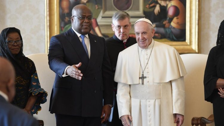 Папата и президента на Демократична република Конго Феликс Чисекеди
