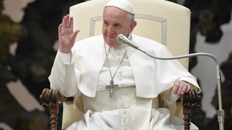 البابا  فرنسيس خلال مقابلته العامة مع المؤمنين 22 كانون الثاني يناير 2020