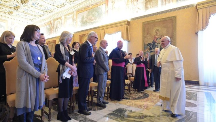 教宗接见“全球教育契约”研讨会与会人士