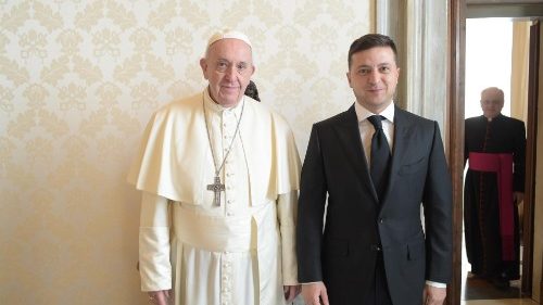 Телефонный разговор Папы Франциска с президентом Украины