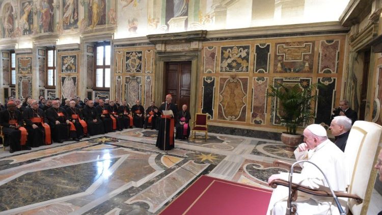 Påven under mötet med kongregationen för katolsk utbildning 
