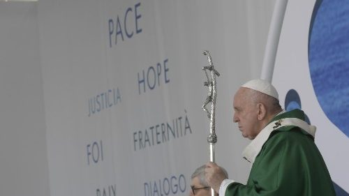 O Papa em Florença em 2022 para o encontro CEI com bispos e prefeitos do Mediterrâneo