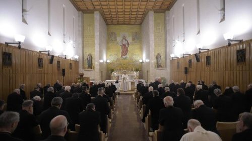 Pope invites Curia to organize private Lenten Spiritual Exercises