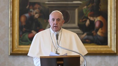 Папата: на пандемията нека отговорим с универсалността на молитвата