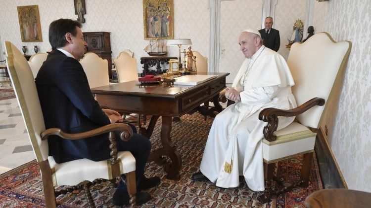Папа Франциск на встрече в Ватикане с премьер-министром Италии 