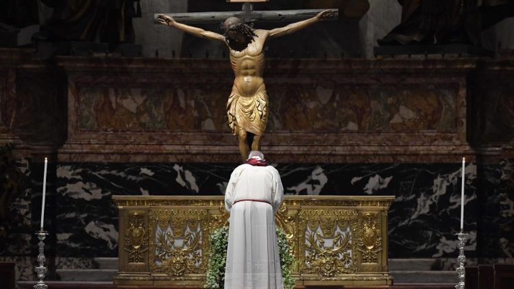 البابا فرنسيس: صليب المسيح هو علامة الرجاء الذي لا يخيِّب 