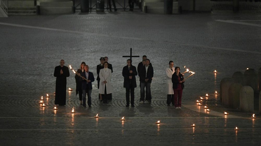 Way of the Cross in Saint Peter's Square, 10 April 2020