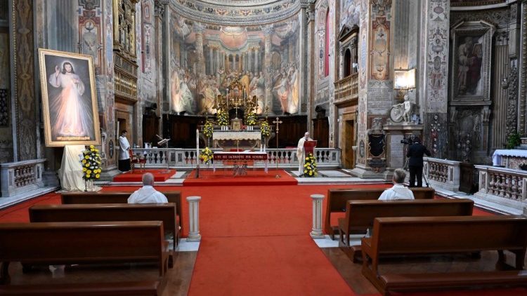 Svetišče Božjega usmiljenja, kjer je papež Frančišek že daroval mašo leta 2019