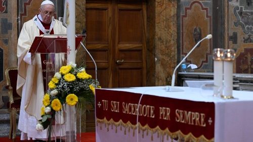 Regina Coeli: Pope greets Oriental Christians celebrating Easter