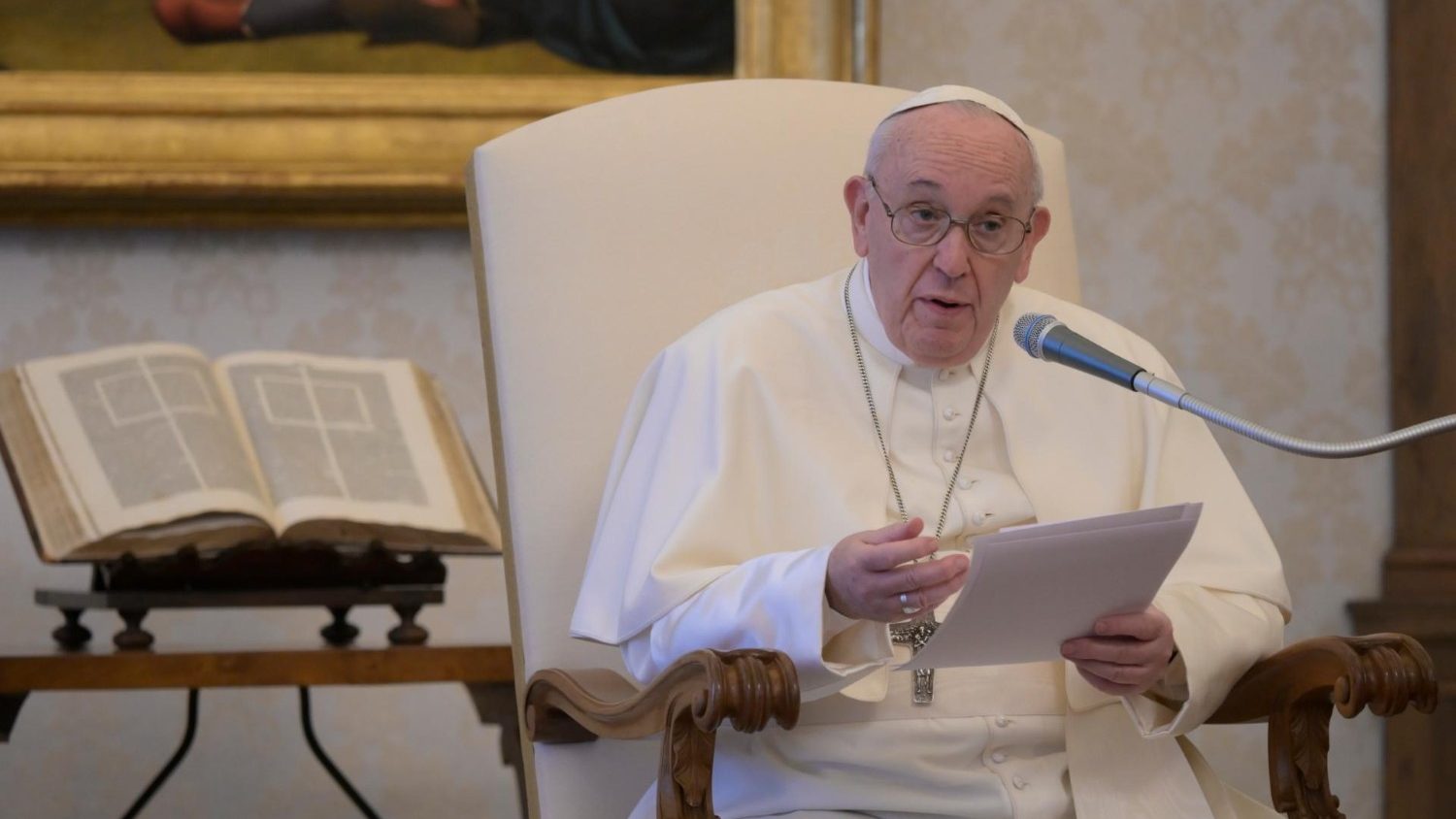 Папа: бог прощає завжди, людина – деколи, природа – ніколи - vatican news
