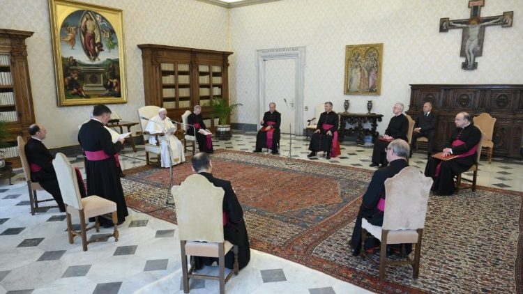   Vatikanischer Stuhlkreis