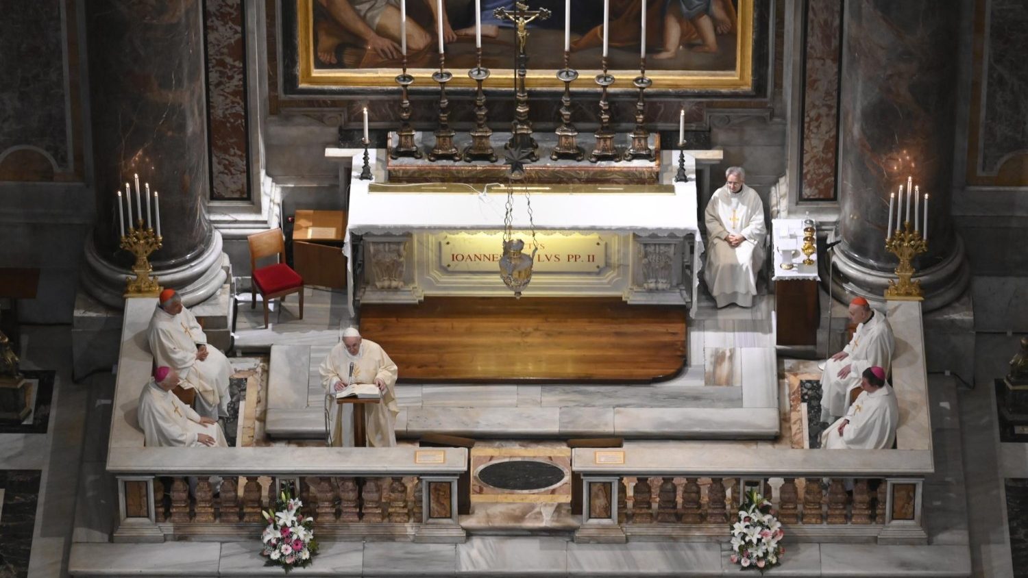 Juan Pablo II, hombre de oración, cercanía y justicia que es misericordia -  Vatican News
