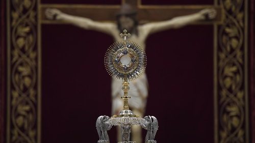 Franziskus: „Eucharistie heilt unser Gedächtnis“ 