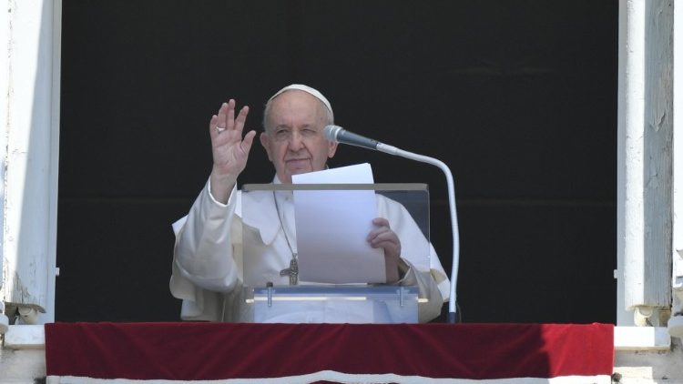 Le Pape François lors de l'Angélus du 28 juin 2020.