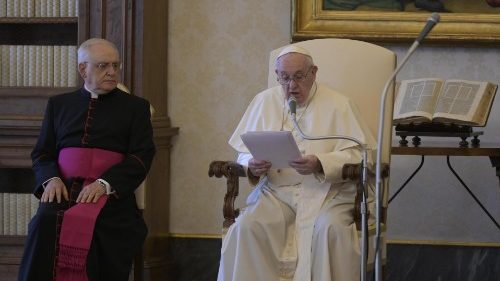 El Papa: El amor preferencial por los pobres es misión de todos