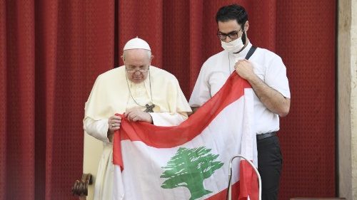Папа проголосив День молитви і посту в намірі Лівану