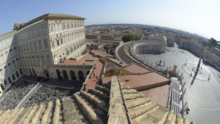 Påvens allmänna audiens 9 september på innergården San Damaso i Vatikanen