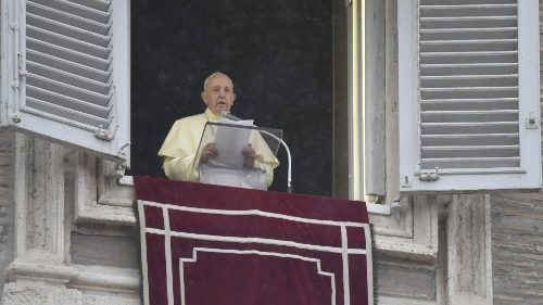 Папа: Молюся за мир на Кавказі